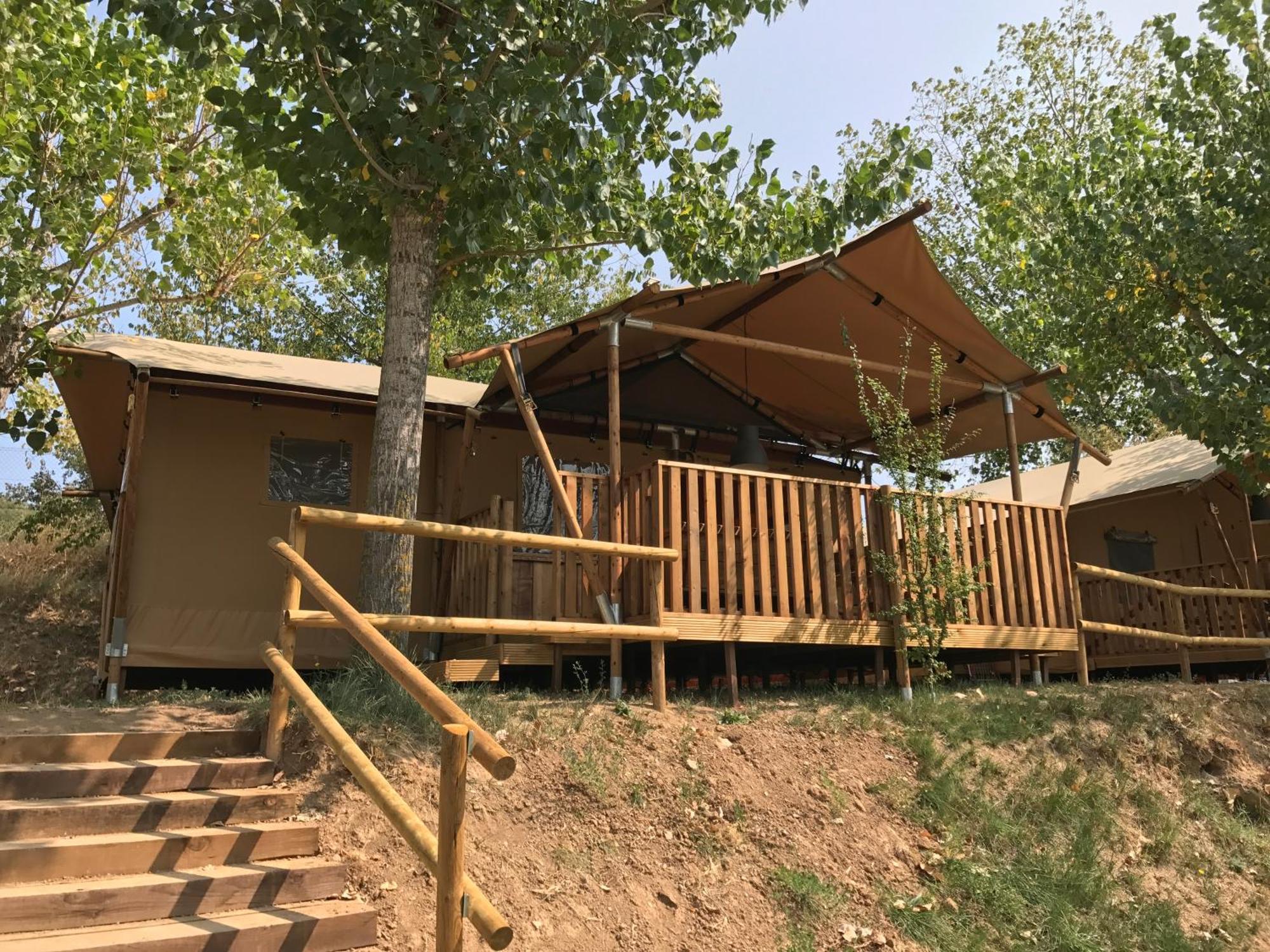 Bungalows - Camping El Solsones Solsona Dış mekan fotoğraf