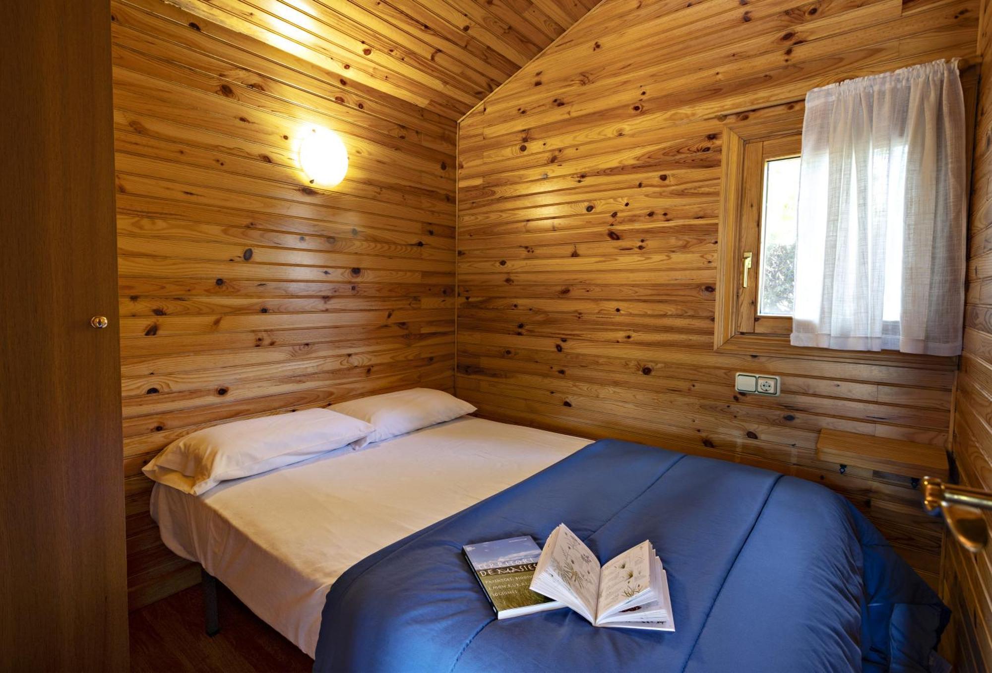 Bungalows - Camping El Solsones Solsona Dış mekan fotoğraf